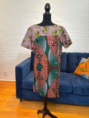 Suakoko Betty XL Printed Mini Dress — Green & Purple Pattern